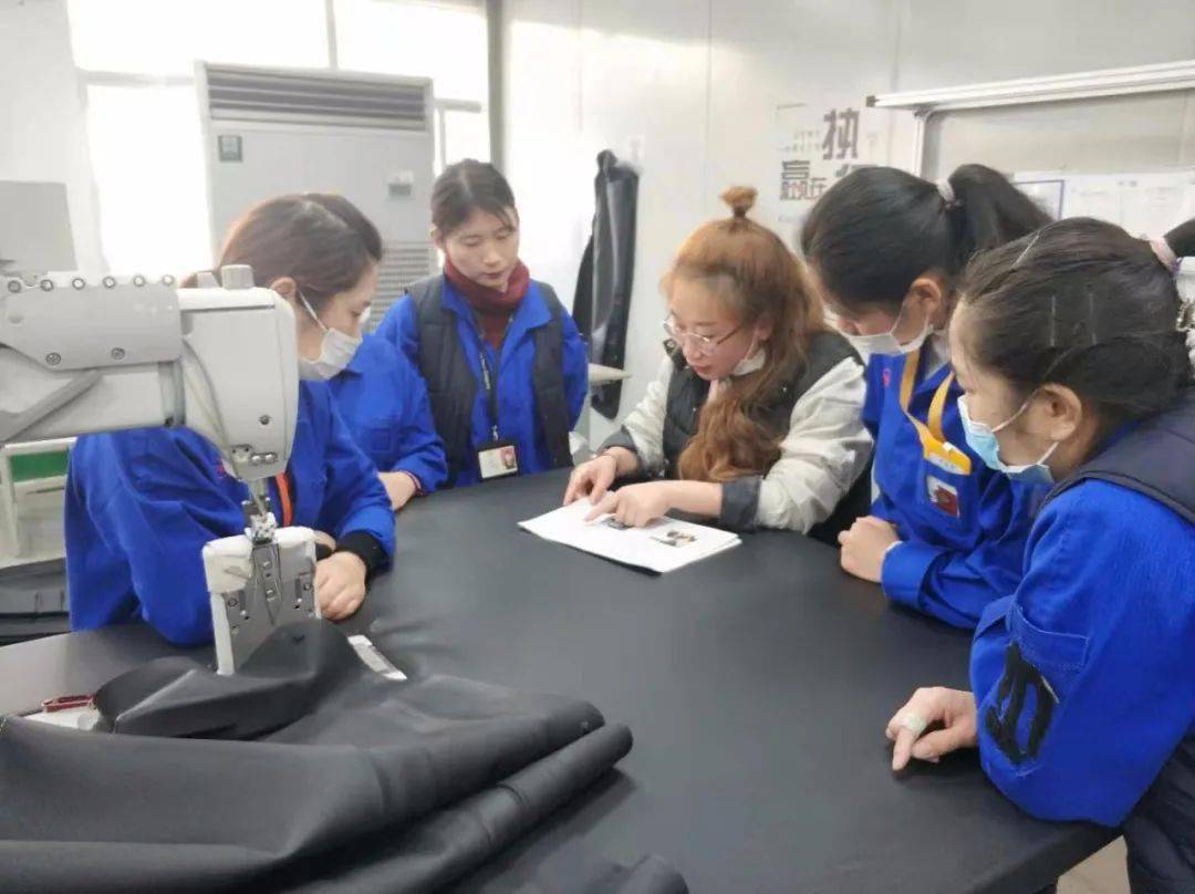 汽车饰件工厂西安制造部装配车间开展新产品文件培训活动_汽
